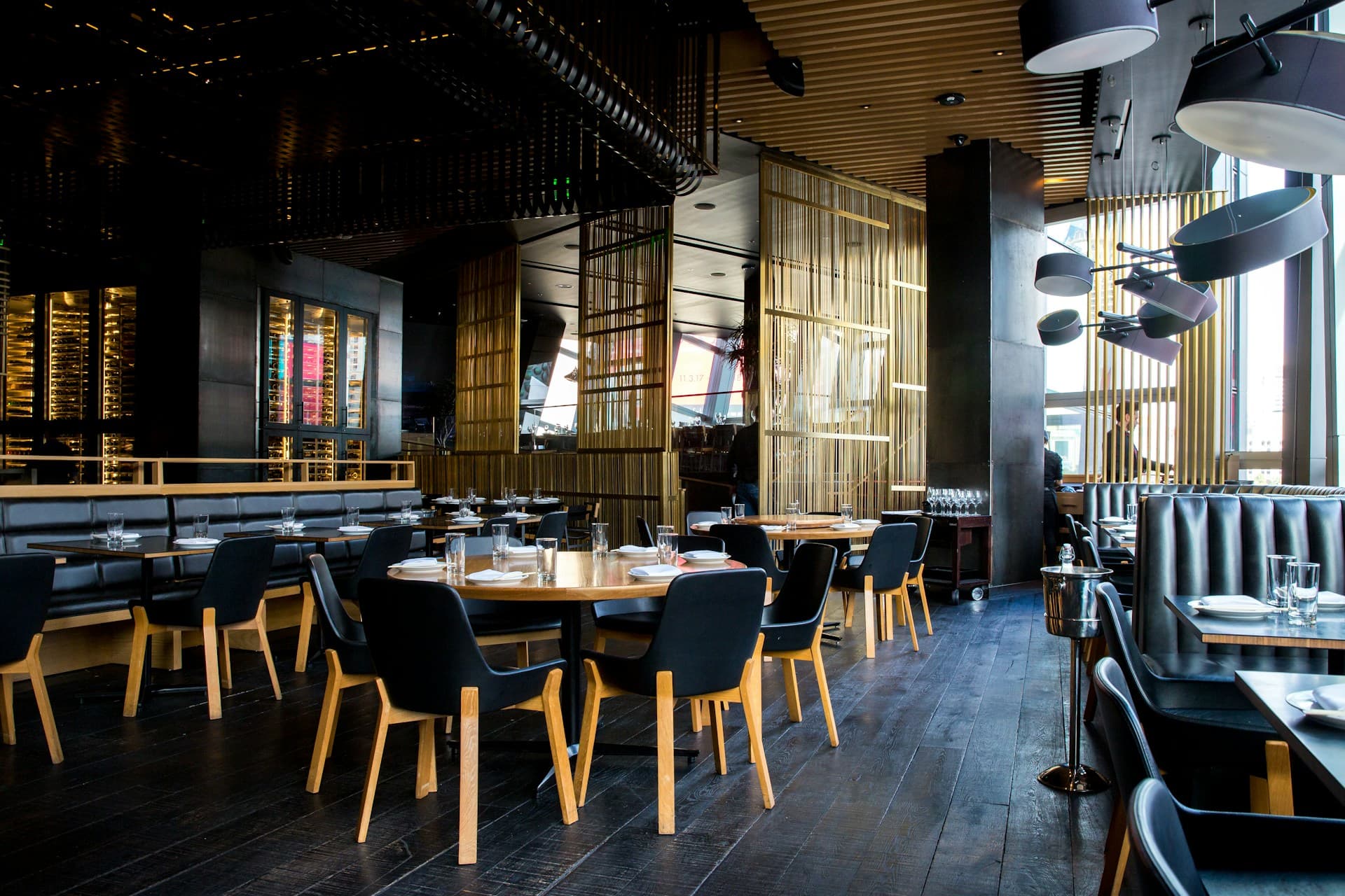Restaurant dining atmosphere