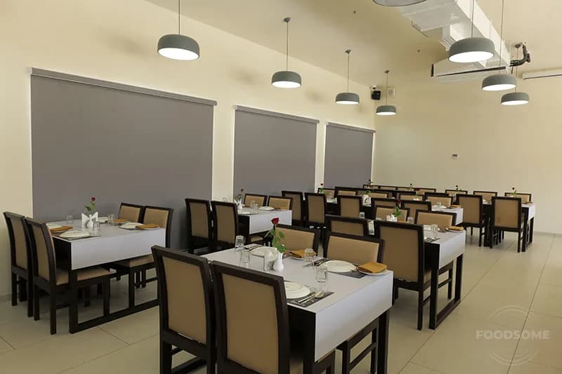 Gold Beach Annexe Elite